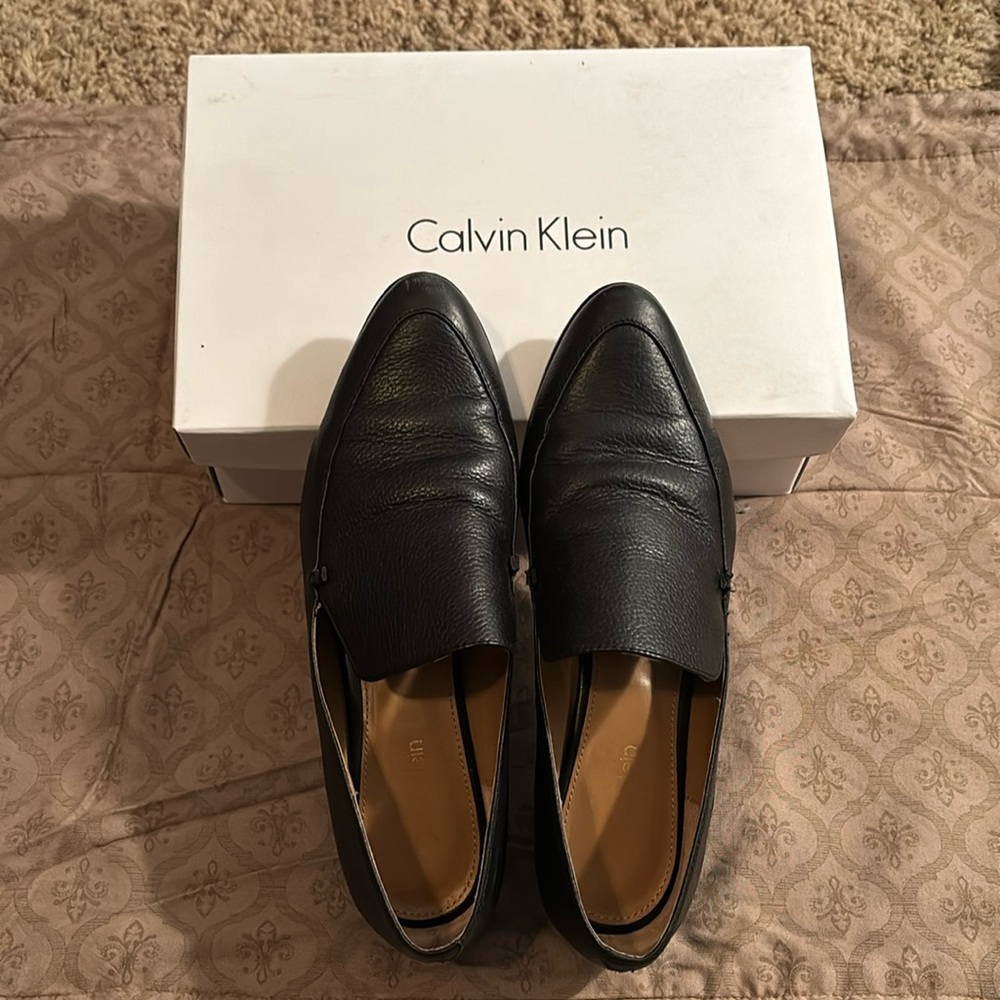 Calvin Klein 7.5 black Fanna slip on shoes